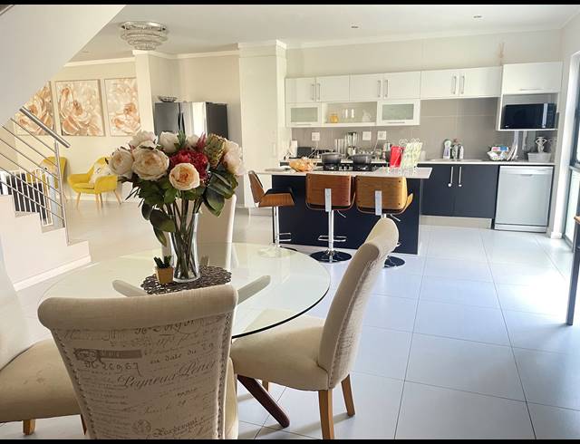 3 BEDROOM GATED ESTATE FOR SALE IN EQUESTRIA